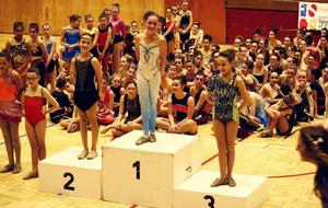 Podium Camille