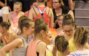 Marine et ses "petites", qualifiées pour la finale du dimanche